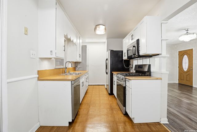 131 Willee, San Antonio, TX 78228