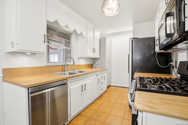 131 Willee, San Antonio, TX 78228