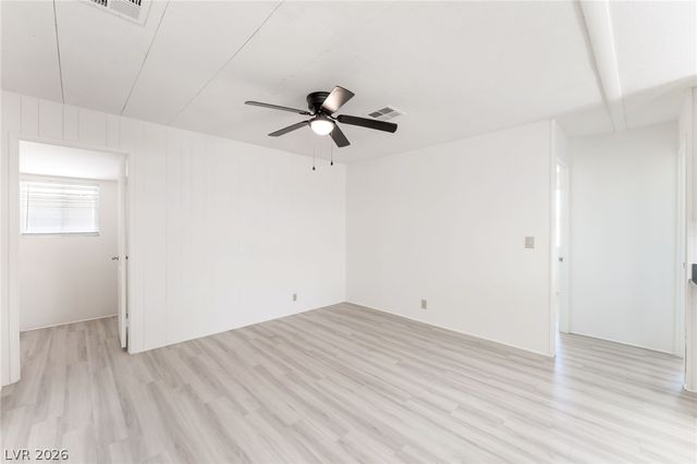 6437 Delphinium Avenue, Las Vegas, NV 89108