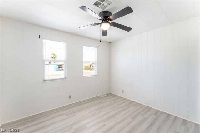 6437 Delphinium Avenue, Las Vegas, NV 89108