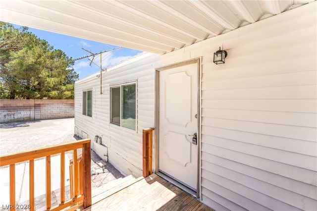 6437 Delphinium Avenue, Las Vegas, NV 89108