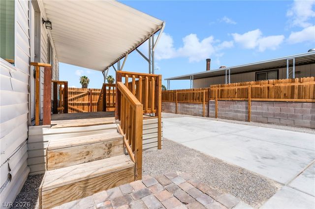 6437 Delphinium Avenue, Las Vegas, NV 89108