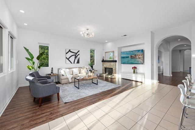 688 Sandra Lane, El Cajon, CA 92019