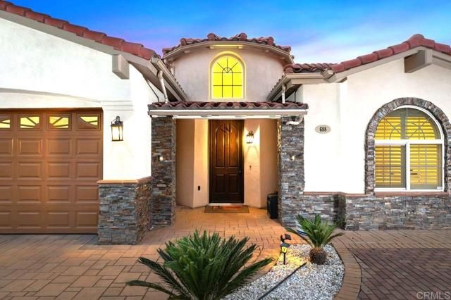 688 Sandra Lane, El Cajon, CA 92019