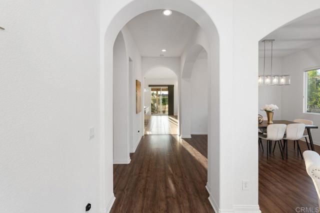 688 Sandra Lane, El Cajon, CA 92019