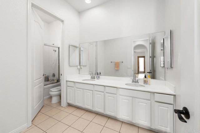 688 Sandra Lane, El Cajon, CA 92019