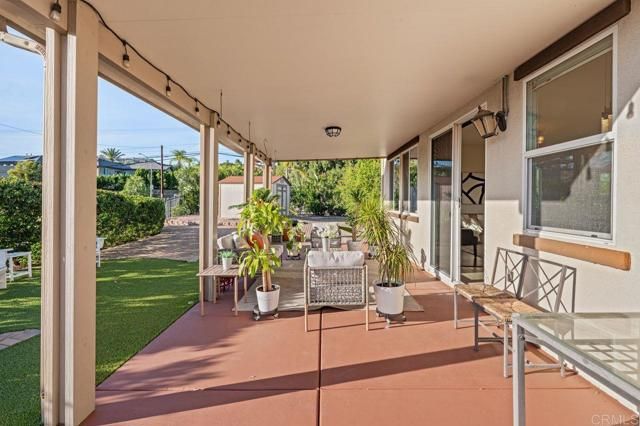 688 Sandra Lane, El Cajon, CA 92019