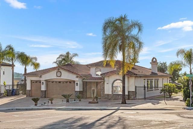 688 Sandra Lane, El Cajon, CA 92019