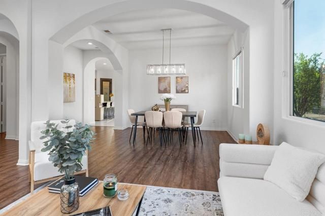 688 Sandra Lane, El Cajon, CA 92019