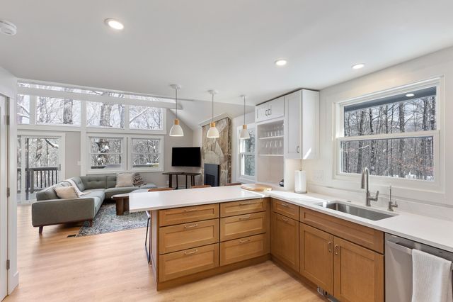 373 Tanglewood Drive, Killington, VT 05751