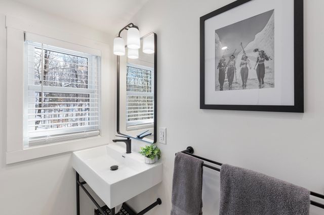 373 Tanglewood Drive, Killington, VT 05751