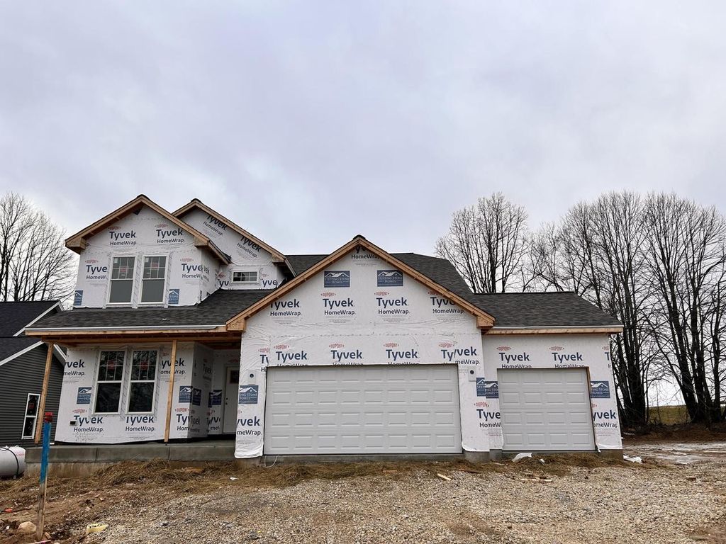 1111 Mt. Vernon DRIVE, Hartford, WI 53027