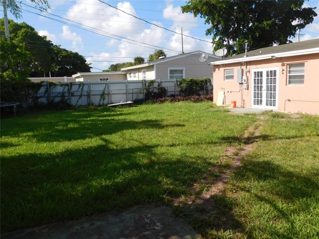 1511 SW 63RD Avenue, North Lauderdale, FL 33068