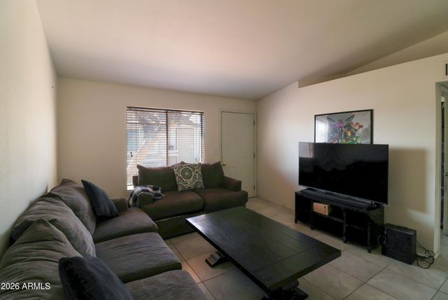 6711 W OSBORN Road 5, Phoenix, AZ 85033