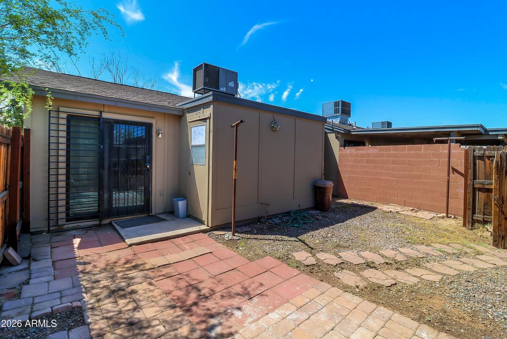 6711 W OSBORN Road 5, Phoenix, AZ 85033 — photo 3