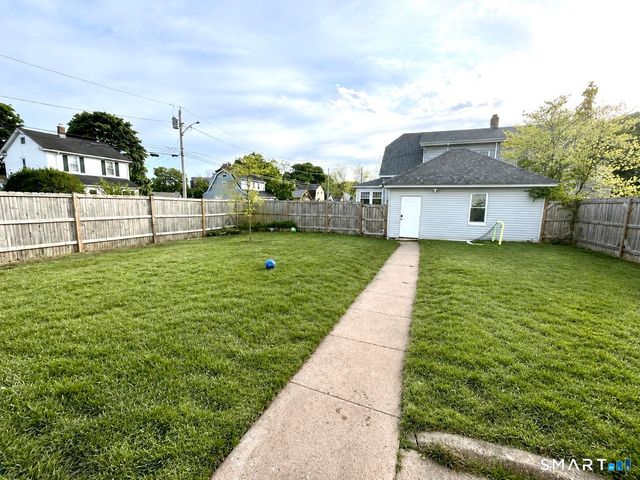 102 Peck Avenue, West Haven, CT 06516
