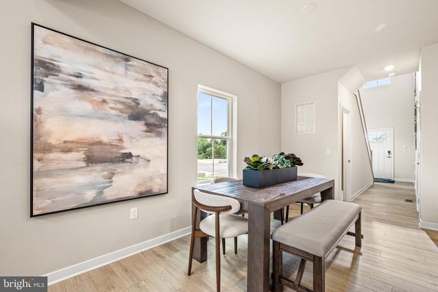 551 ARROWGRASS LN, New Castle, DE 19720