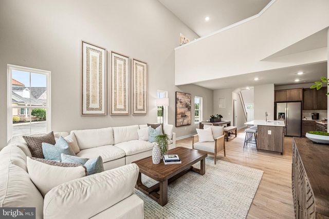 551 ARROWGRASS LN, New Castle, DE 19720