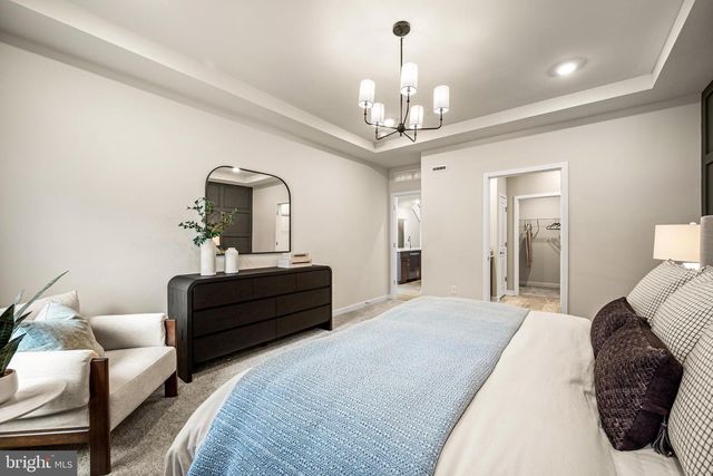 551 ARROWGRASS LN, New Castle, DE 19720