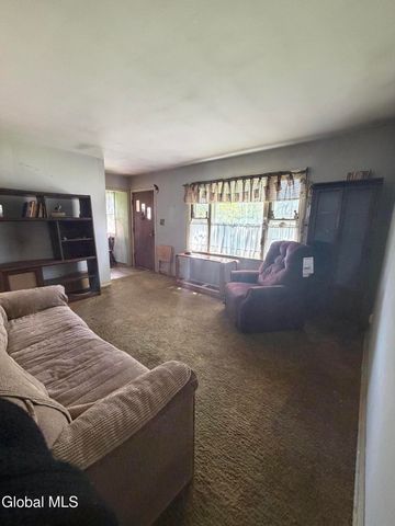 1062 6th Street, Rotterdam, NY 12303