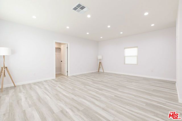 715 S Lake Street, Burbank, CA 91502