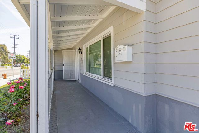 715 S Lake Street, Burbank, CA 91502