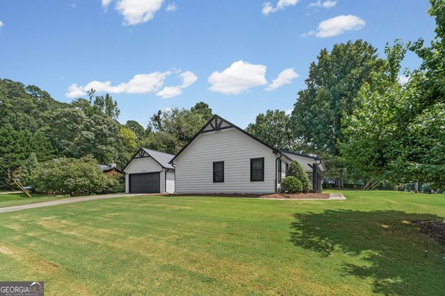 164 Dials Drive, Woodstock, GA 30188
