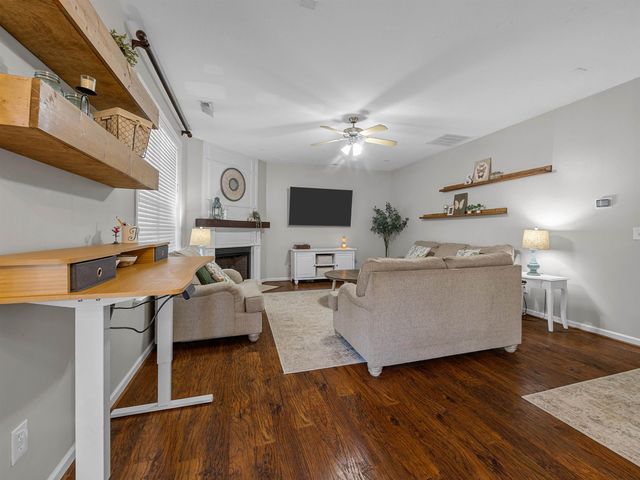 15 Camrose Drive, Greer, SC 29651