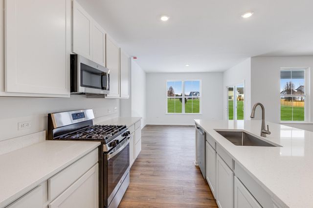 6040 E 112th Place, Winfield, IN 46307