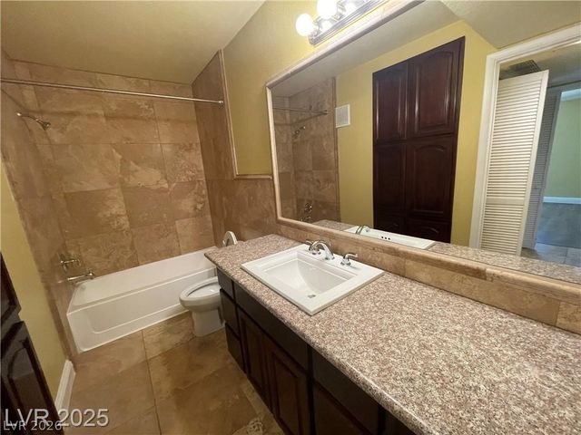 1150 North Buffalo Drive 1041, Las Vegas, NV 89128