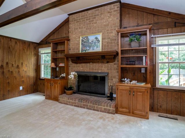 4248 Cheswick LN, Virginia Beach, VA 23455
