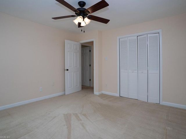 4248 Cheswick LN, Virginia Beach, VA 23455