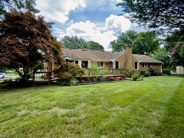 4248 Cheswick LN, Virginia Beach, VA 23455