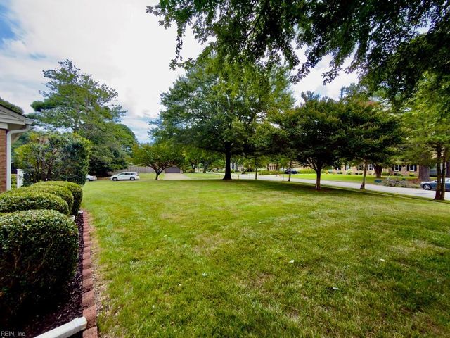 4248 Cheswick LN, Virginia Beach, VA 23455