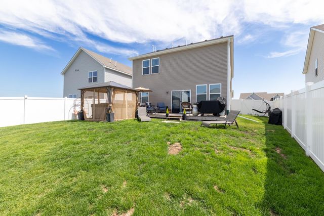 10644 Hinton Avenue S, Cottage Grove, MN 55016