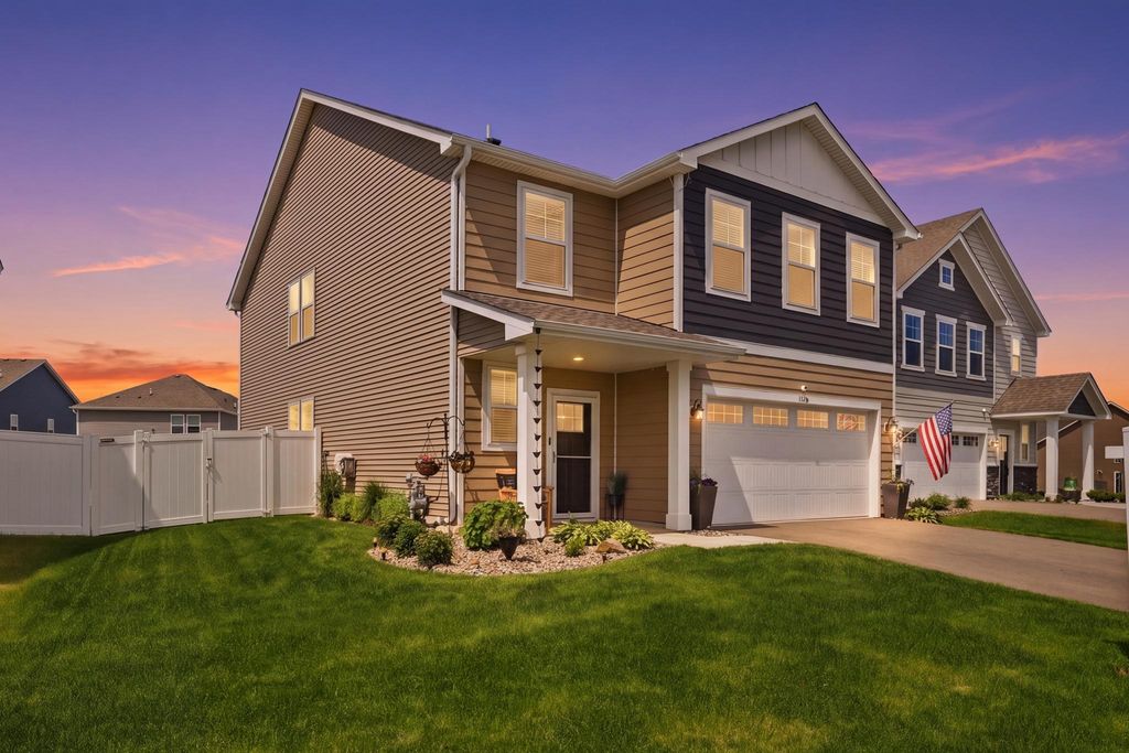 10644 Hinton Avenue S, Cottage Grove, MN 55016