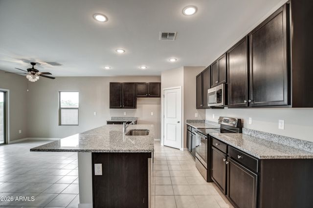 42420 W ROJO Street, Maricopa, AZ 85138