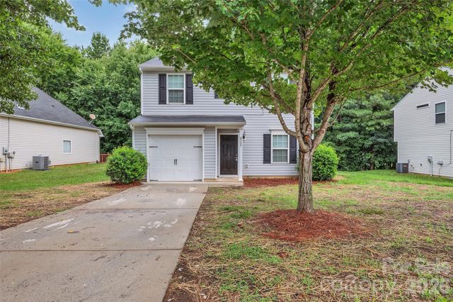8500 Four Sisters Lane, Charlotte, NC 28215