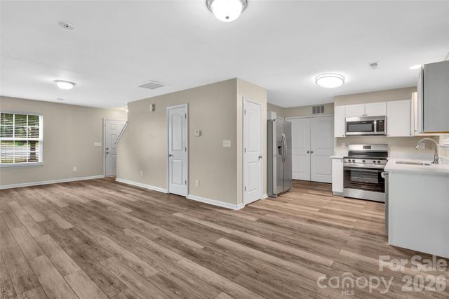 8500 Four Sisters Lane, Charlotte, NC 28215