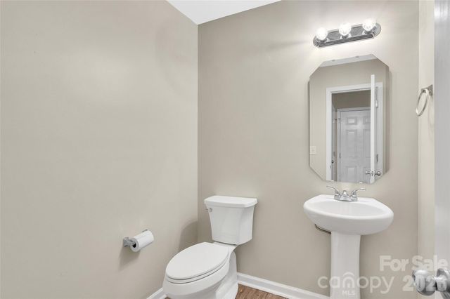 8500 Four Sisters Lane, Charlotte, NC 28215