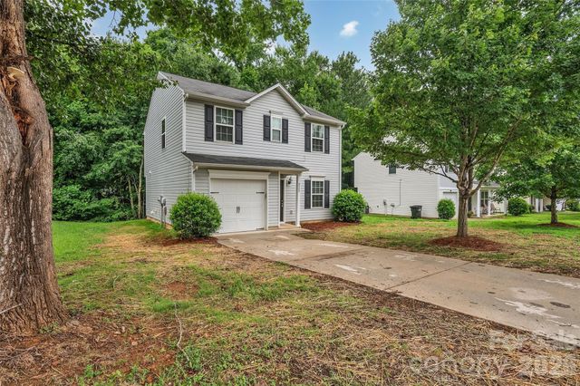 8500 Four Sisters Lane, Charlotte, NC 28215