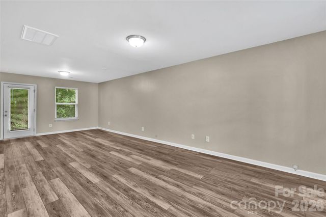 8500 Four Sisters Lane, Charlotte, NC 28215