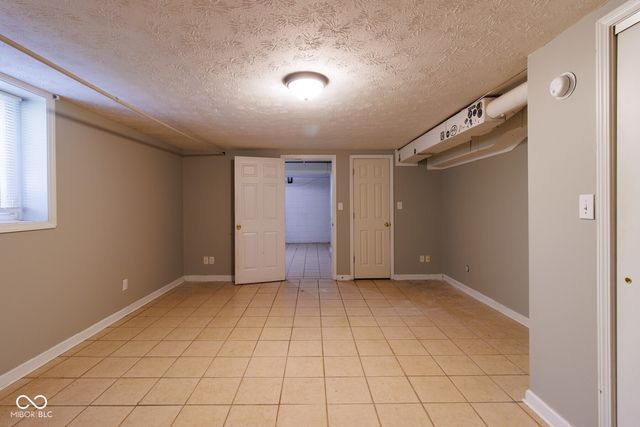 6149 Broadway Street, Indianapolis, IN 46220