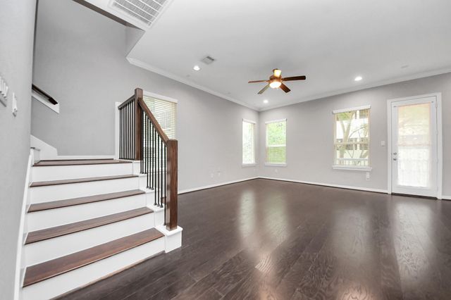 2219 Bellefontaine Street, Houston, TX 77030