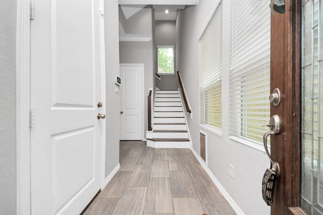 2219 Bellefontaine Street, Houston, TX 77030