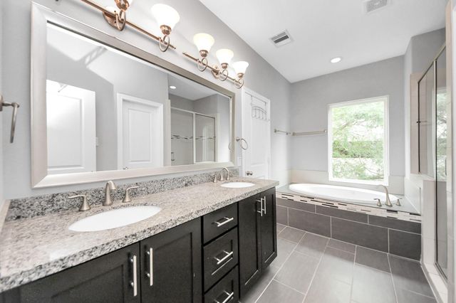 2219 Bellefontaine Street, Houston, TX 77030