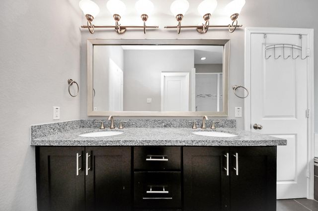 2219 Bellefontaine Street, Houston, TX 77030