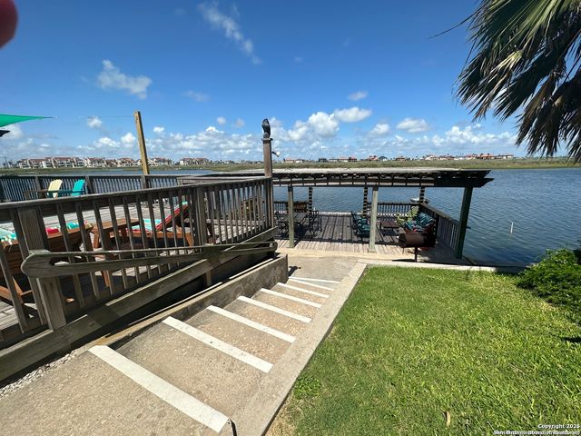 15217 Leeward Dr Apt B1, Corpus Christi, TX 78418