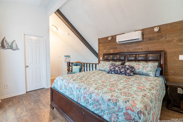 15217 Leeward Dr Apt B1, Corpus Christi, TX 78418