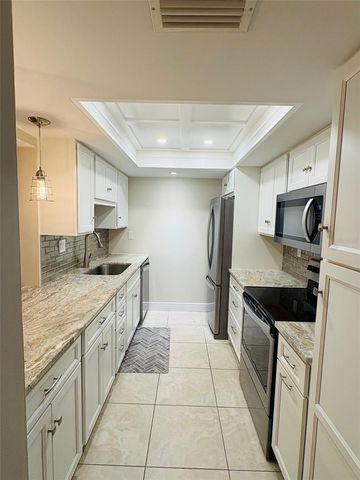 2039 GULF OF MEXICO DRIVE G3-203, Longboat Key, FL 34228